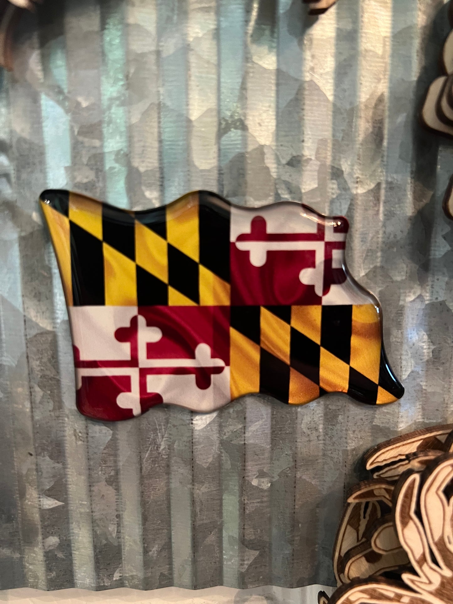 Maryland Flag Waving Magnet