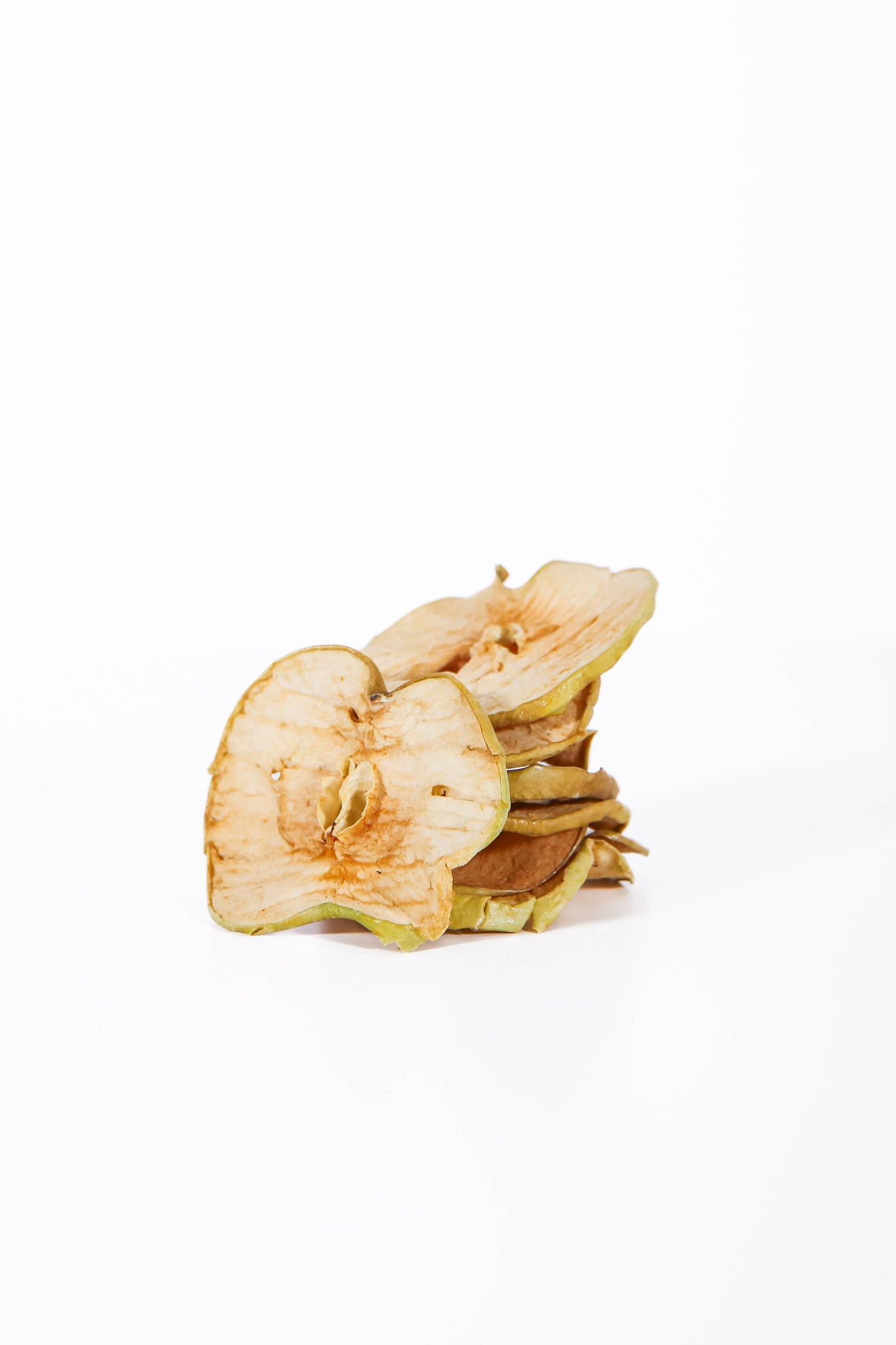 BlueHenry LLC - Dehydrated Apple Slice Garnish